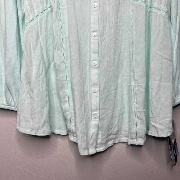 NWT Flutter & Kick Maternity Top Floral Embroidered Lightweight Button Down Boho - Picture 5 of 10